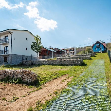 Готель Gabion Garden Подгайська Екстер'єр фото