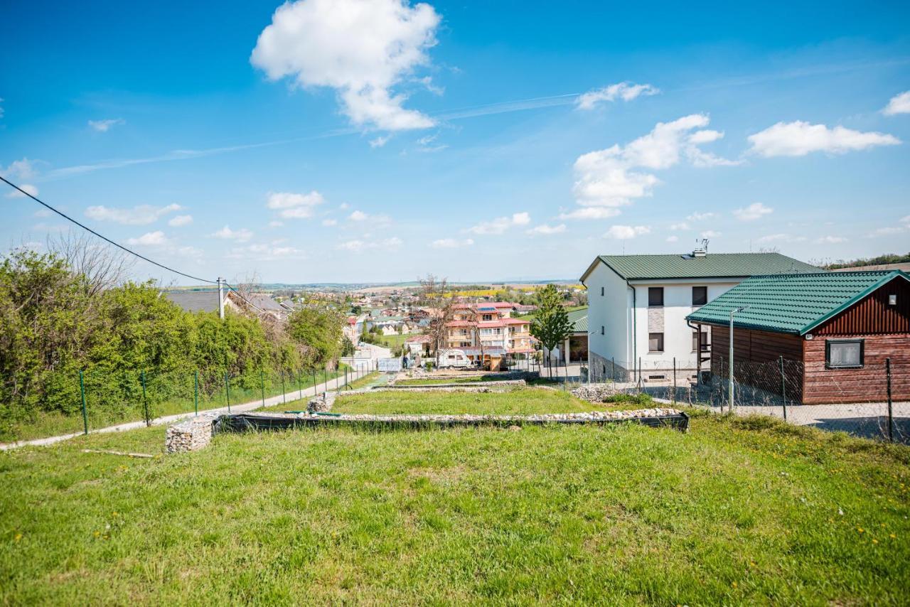 Готель Gabion Garden Подгайська Екстер'єр фото